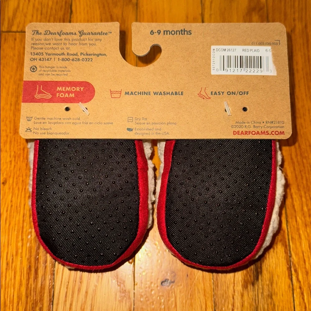 NWT Dearfoams Baby Bear Slippers 6-9 Months